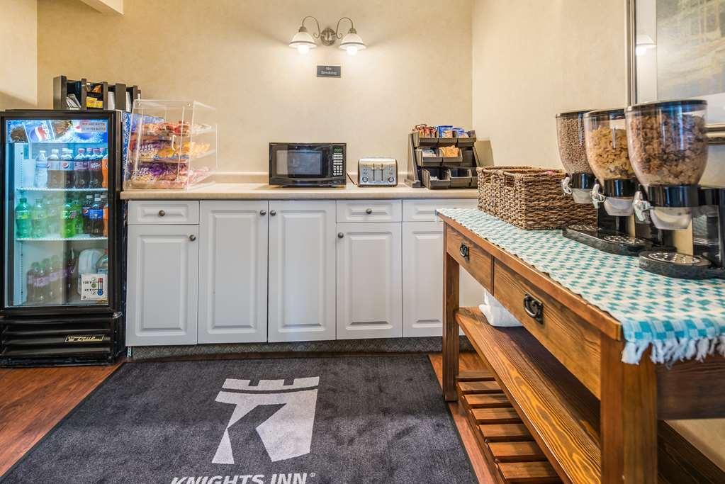 Knights Inn Sandusky Restaurant bilde